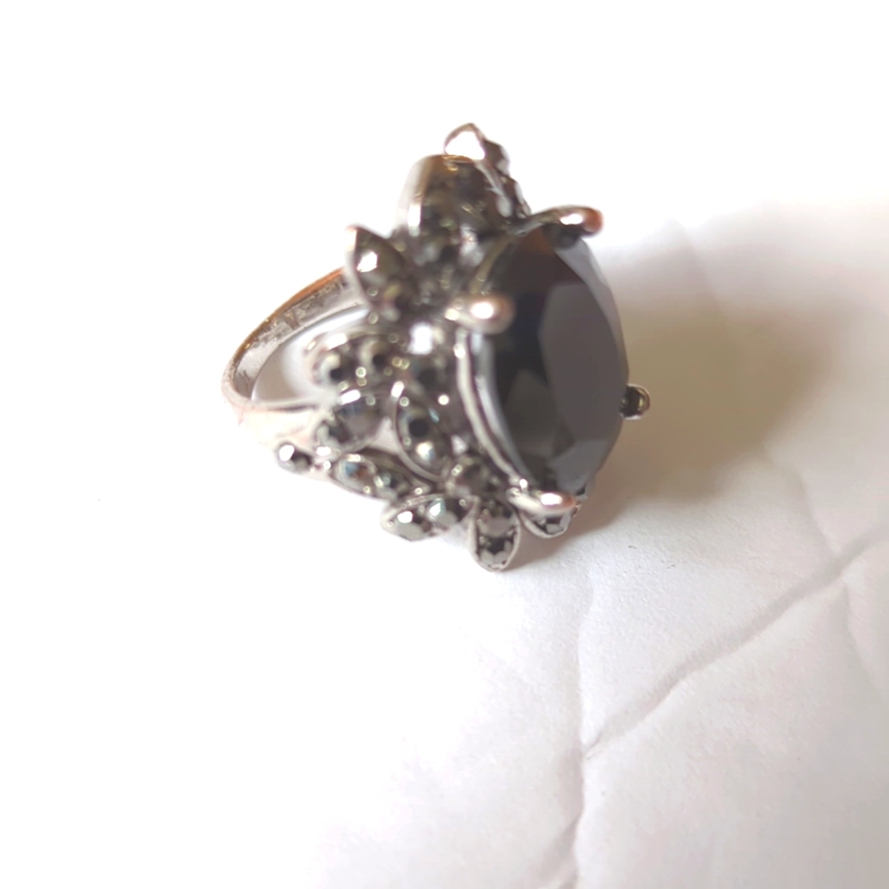 Black Spinel Rhodium over silver ring - Picture 2 of 4
